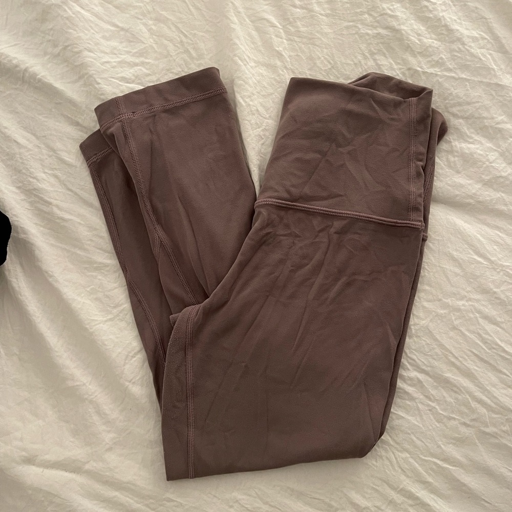 Lululemon beige/gray cropped leggings